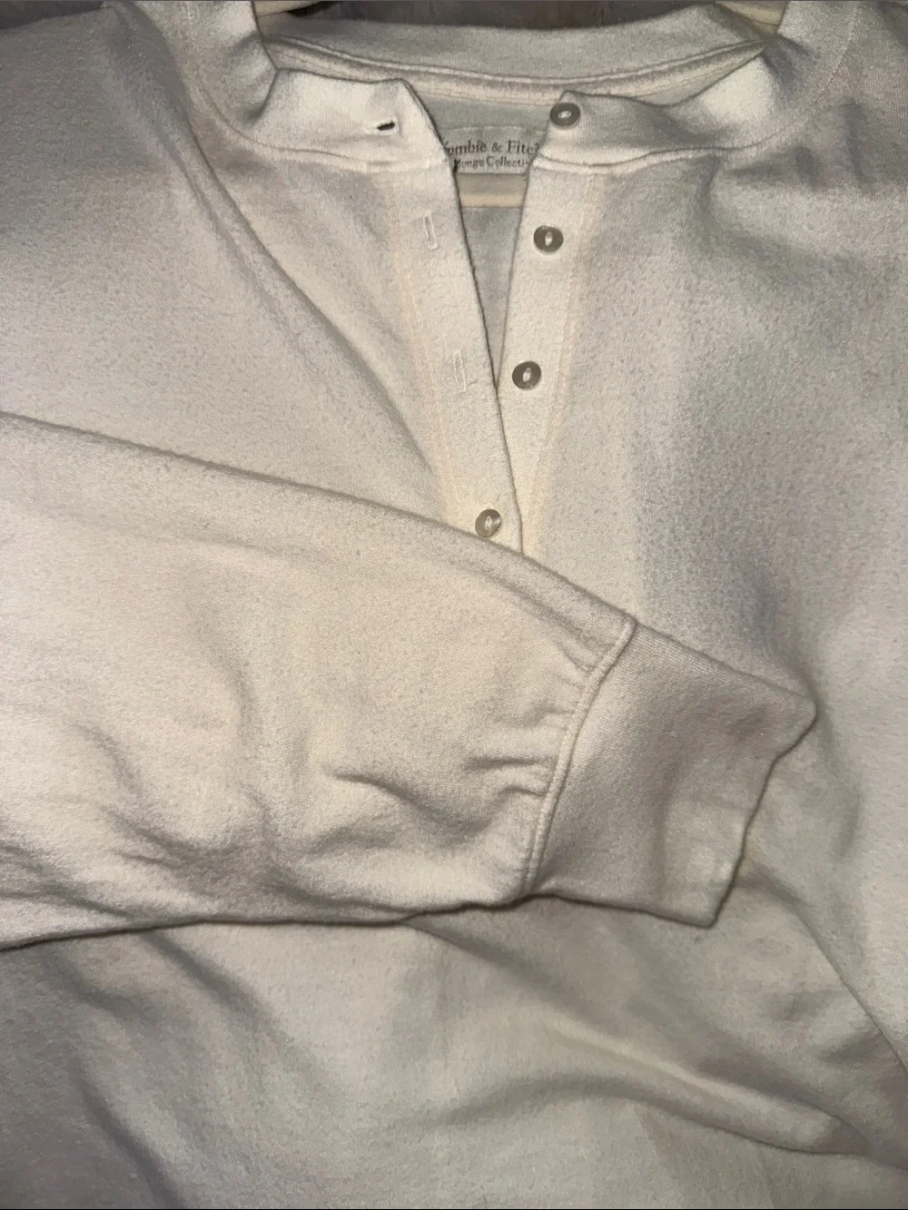 Abercrombie & Fitch - Cloud Soft Lounge Collection Henley - Picture 9 of 9